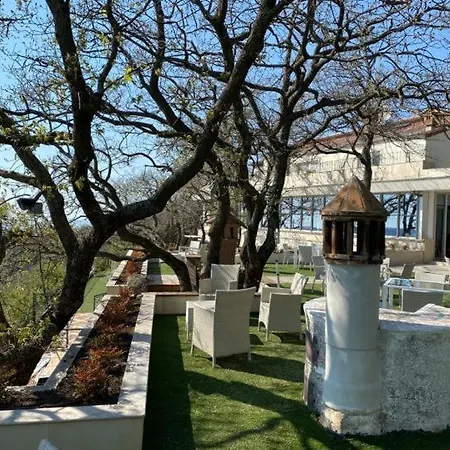 Hotell La Del Pontefice - Luxury 4*