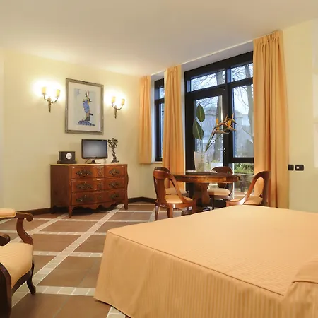 Hotell La Del Pontefice - Luxury 4*